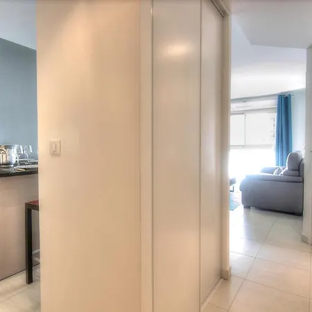 Apartment Livia Montaigne Cannes