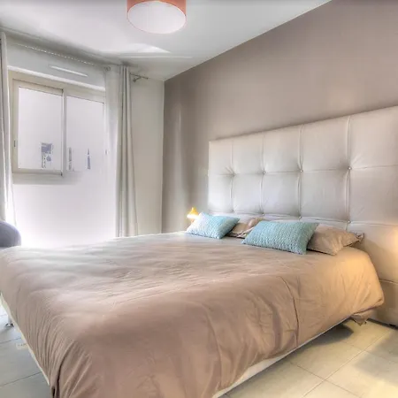 Livia Montaigne Apartment